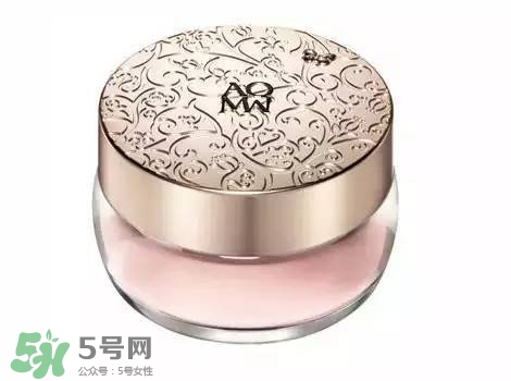 粉底液卡粉怎么辦？粉底液卡粉怎么補(bǔ)救？