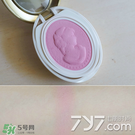 紫色腮紅哪個(gè)牌子好？紫色腮紅推薦