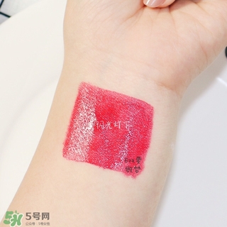 蜜桃色口紅是什么顏色？蜜桃色口紅試色