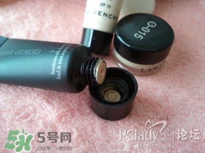 蘭蔻和紀(jì)梵希哪個(gè)好？蘭蔻和紀(jì)梵?？诩t哪個(gè)好？