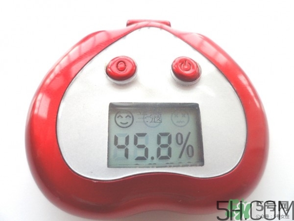 蘭蔻和雅詩(shī)蘭黛眼霜哪個(gè)好用？蘭蔻和雅詩(shī)蘭黛眼霜對(duì)比