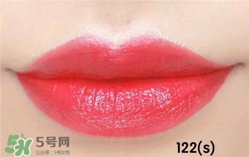 蘭蔻菁純唇膏122多少錢？蘭蔻絲絨唇膏122價格