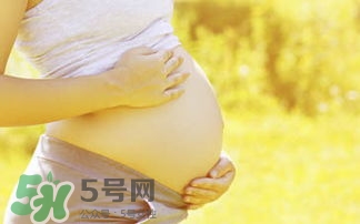 順產(chǎn)側(cè)切會(huì)不會(huì)影響性生活？順產(chǎn)側(cè)切多久可以同房
