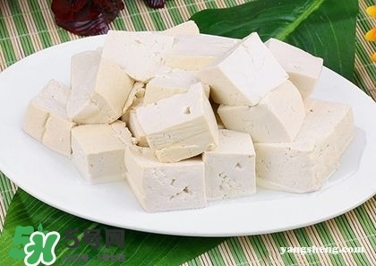 吃豆腐會(huì)得結(jié)石嗎？吃豆腐為什么會(huì)得結(jié)石？