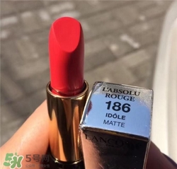 蘭蔻菁純唇膏186多少錢？蘭蔻絲絨唇膏186專柜價格