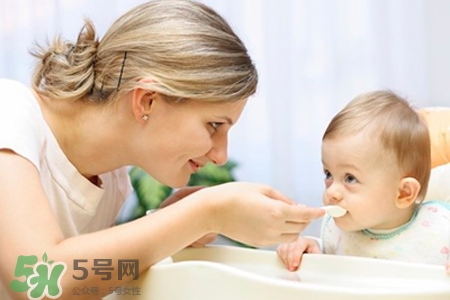 水痘期間不能吃什么？得水痘不能吃什么食物？