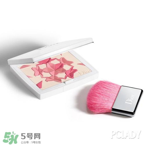 迪奧2017櫻花花瓣腮紅多少錢？2017dior櫻花腮紅專柜價格