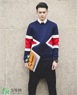 男士衛(wèi)衣里面穿什么？男士衛(wèi)衣怎么搭配好看？