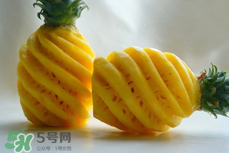 菠蘿煮水喝有什么好處？菠蘿煮水的功效與禁忌