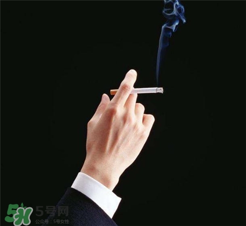 衣服上有煙味怎么去除？衣服上有煙味怎么辦？
