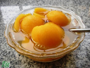 枇杷和菠蘿能一起吃嗎？菠蘿和枇杷一起吃會(huì)中毒嗎？