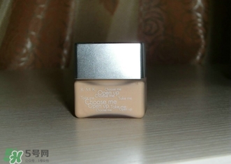 植村秀和rmk哪個好？植村秀和rmk粉底液哪個好？