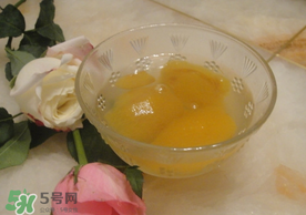 枇杷和蜂蜜能一起吃嗎？枇杷放蜂蜜好嗎？