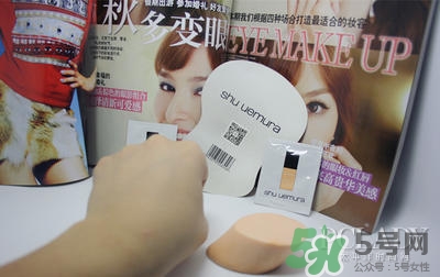 植村秀小燈泡584和784哪個白？植村秀小燈泡584和784對比
