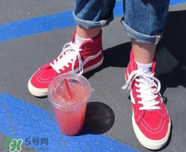 vans是什么牌子？vans范斯是什么檔次？