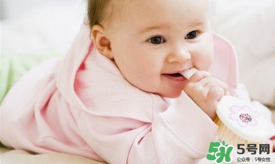 寶寶咳嗽可以吃雞蛋嗎？寶寶咳嗽老不好怎么辦？