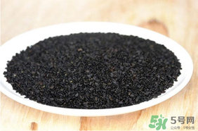 薺菜和芝麻能一起吃嗎？薺菜可以摻芝麻葉吃嗎？