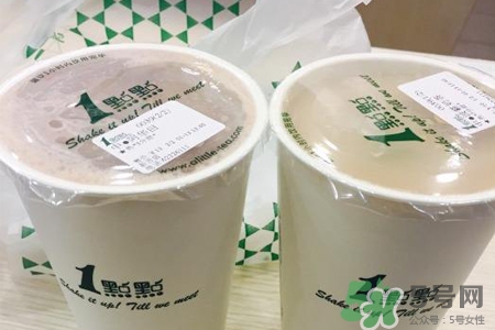 喝一點點奶蓋要攪拌嗎？奶蓋直接喝還是用吸管？