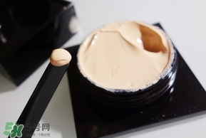 serge lutens鹵蛋粉底霜多少錢？蘆丹氏粉底霜專柜價(jià)格