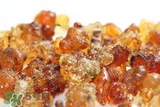 桃膠經(jīng)期能吃嗎？月經(jīng)期可以吃桃膠嗎？