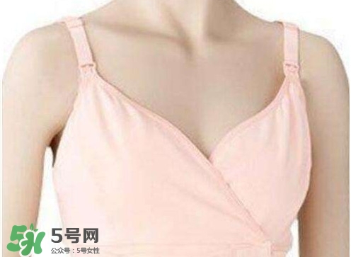 如何治療乳房濕疹？治療乳房濕疹吃什么好