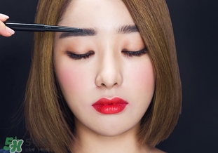 云皙是什么牌子？云皙化妝品是品牌嗎？