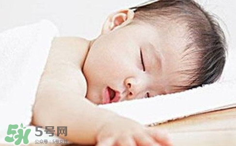 孩子睡覺為什么打呼嚕？孩子睡覺打呼嚕是什么原因