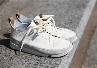 clarks三瓣鞋正品多少錢？clarks其樂三瓣鞋專柜價格