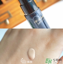 cpb粉底液和粉霜哪個好？cpb粉底液和粉霜區(qū)別