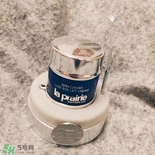 la prairie魚子醬眼霜怎么用？萊珀妮魚子醬眼霜使用方法