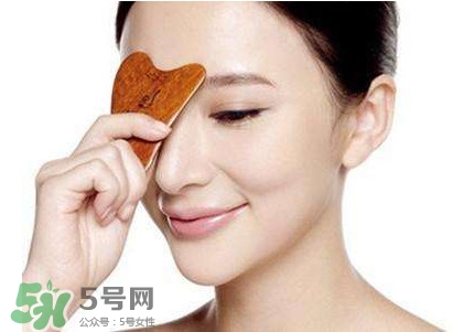 面部刮痧有什么好處？面部刮痧有什么作用