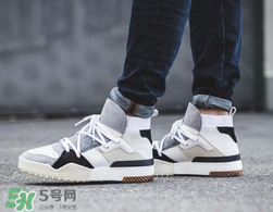 adidas originals aw聯(lián)名最新款多少錢？阿迪達(dá)斯三葉草aw聯(lián)名發(fā)售價(jià)格