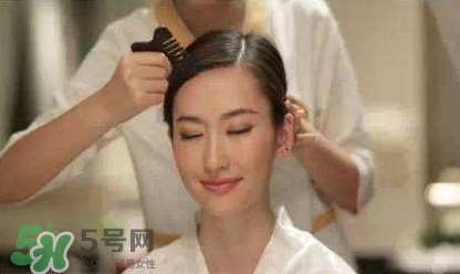 刮痧能治頸椎病嗎？頸椎病刮痧正確圖片