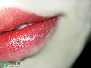 阿瑪尼黑管302價(jià)格 阿瑪尼黑管302試色 阿瑪尼黑管302價(jià)格 阿瑪尼黑管302試色