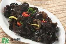 尿酸高可以吃黑木耳嗎？ 尿酸高的能吃木耳嗎？	