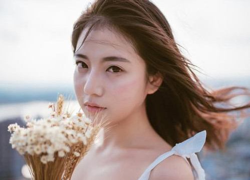 后背長痘怎么辦？后背長痘痘是怎么治