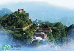5月份去武當(dāng)山穿什么？五月份去武當(dāng)山穿什么衣服？