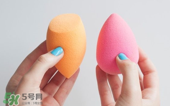 美妝蛋可以涂乳液嗎？美妝蛋怎么涂水乳？