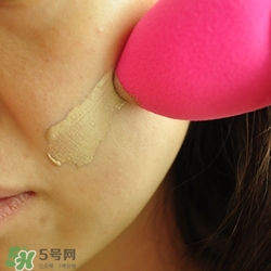 美妝蛋可以用香皂洗嗎？美妝蛋可以用肥皂洗嗎？