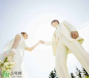 2017年5月哪天結(jié)婚好？2017年5月結(jié)婚黃道吉日