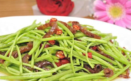 藜蒿葉子為什么不能吃？藜蒿葉子為什么不可以吃