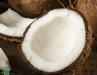 椰青和椰皇的區(qū)別 椰青和椰皇哪個好？