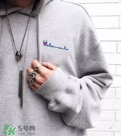champion衣服什么價位？champion衛(wèi)衣正品多少錢？