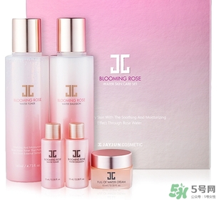 jayjun水乳套盒粉色藍(lán)色那個(gè)好？jayjun水乳粉色藍(lán)色區(qū)別