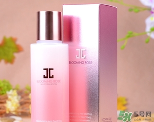 jayjun水乳套盒粉色藍(lán)色那個(gè)好？jayjun水乳粉色藍(lán)色區(qū)別
