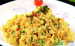 香椿炒雞蛋有什么營養(yǎng)？香椿炒雞蛋有什么功效？