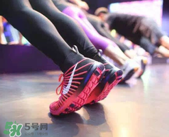 nike是哪個(gè)國(guó)家的品牌？耐克是哪里生產(chǎn)的？