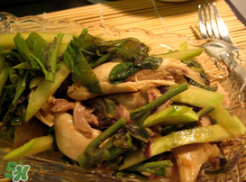 香椿和鴨肉能一起吃嗎？香椿和鴨肉可以同時(shí)吃嗎？
