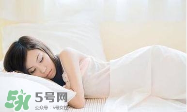 女性經(jīng)期性欲太強(qiáng)怎么辦？經(jīng)期行房有什么害處？