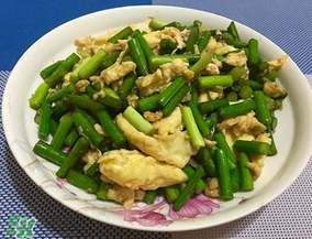 蒜苗能和雞蛋一起吃嗎？蒜苗可以炒雞蛋嗎？